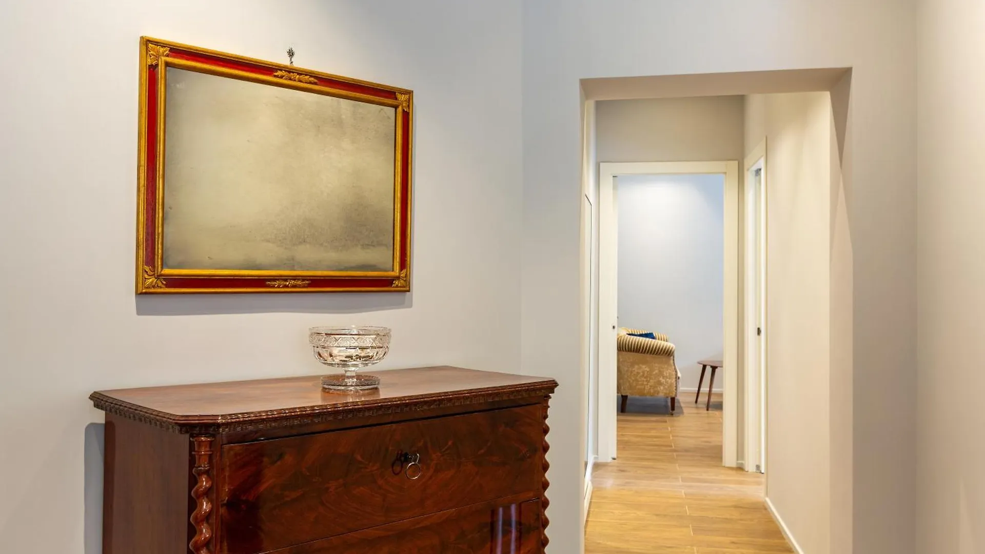 Apartment Castroni Ottaviano Suite Rome