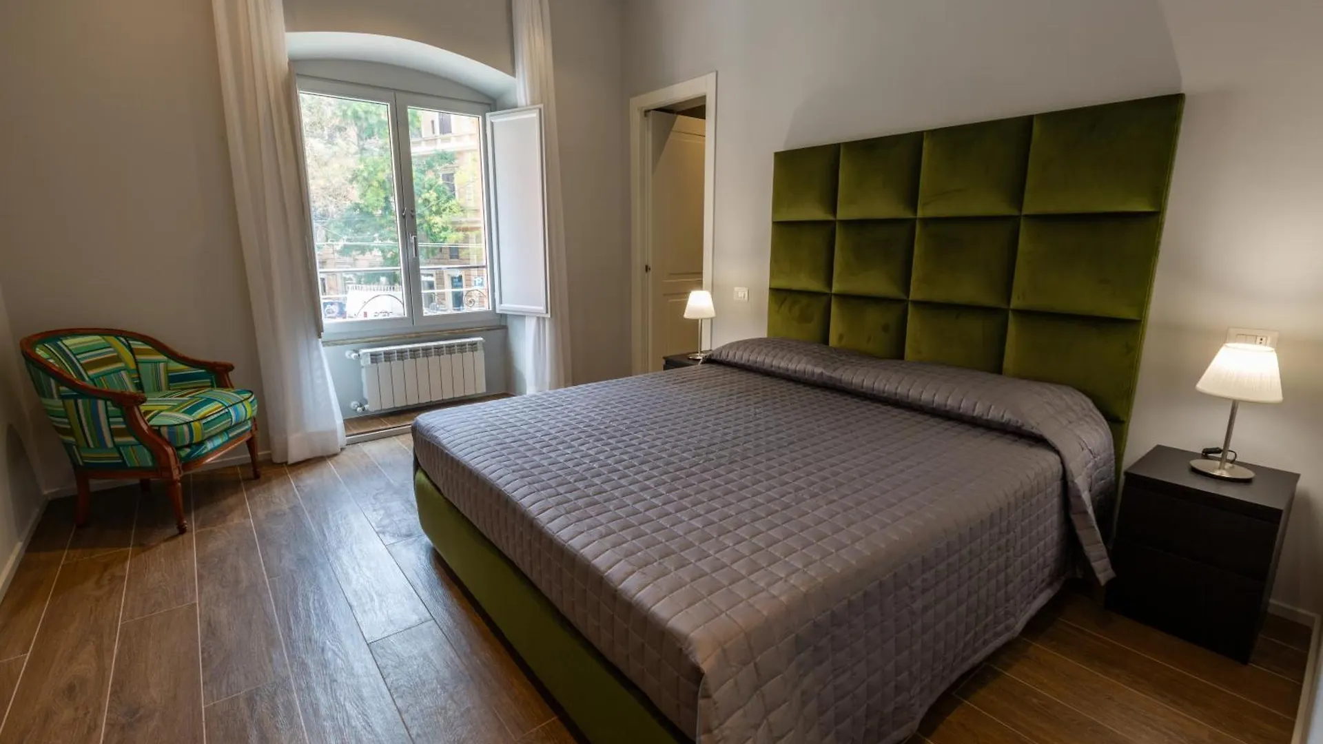 Castroni Ottaviano Suite Rome Apartment