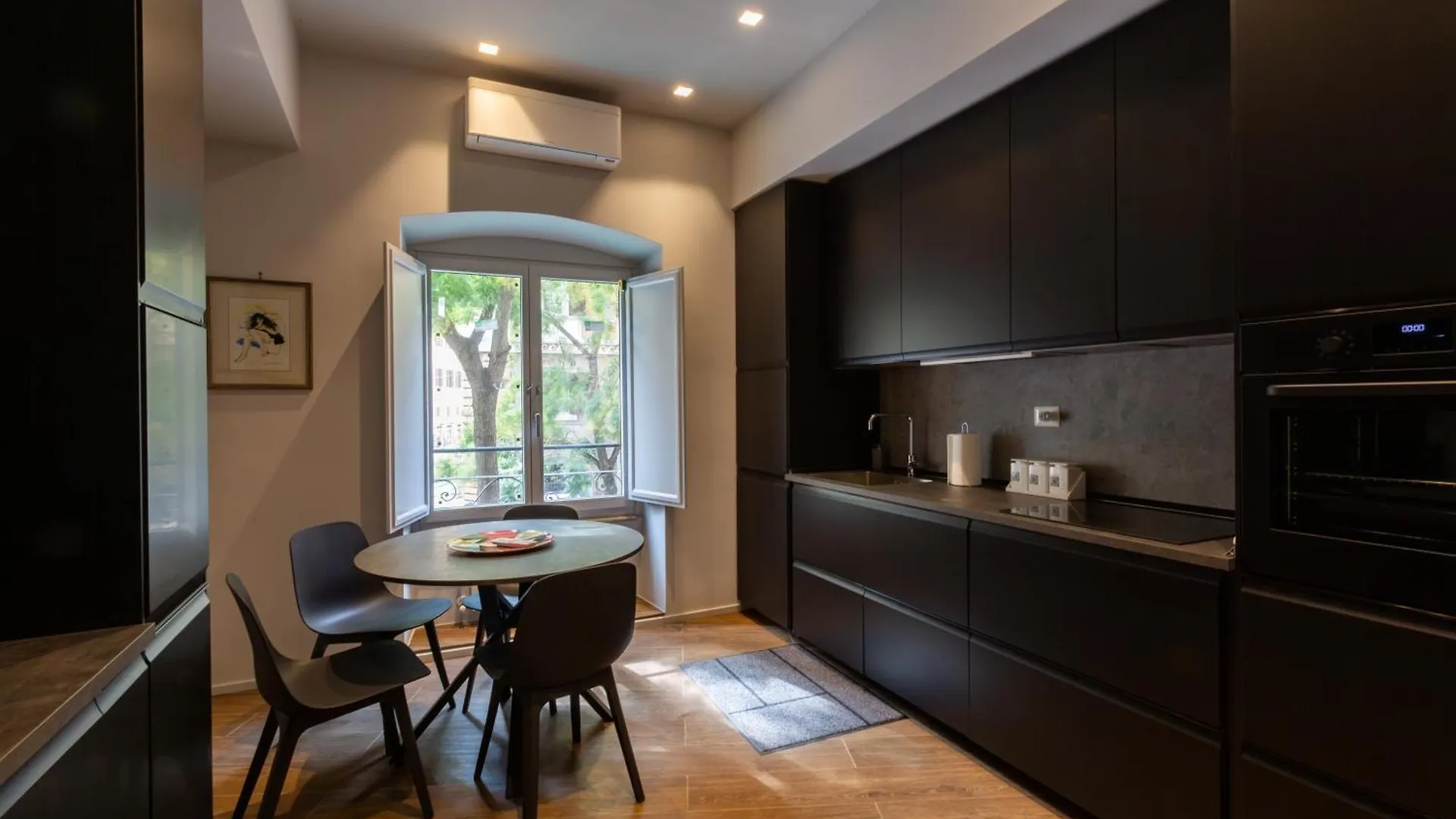 Castroni Ottaviano Suite Rome Italy